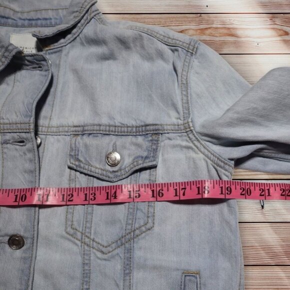 American Eagle Denim Jacket Size Medium - Picture 6 of 7